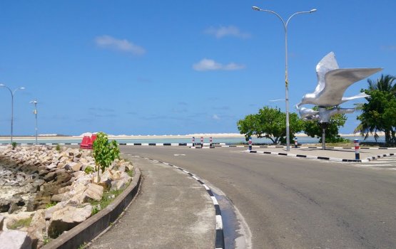 Person under home quarantine in Addu city tests positive 