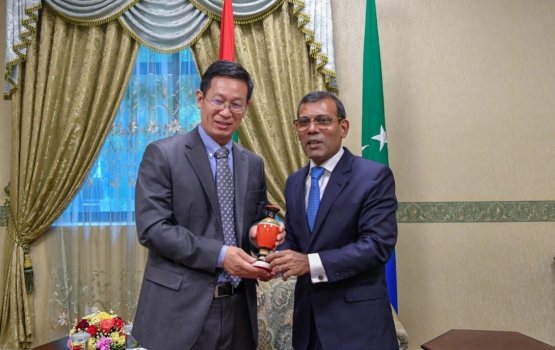 Nasheed ah anekkaaves China safeer ge radhdhu: ufaaveri habareh, Budget ah faisaa rakkaa kurey!