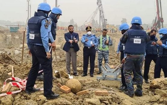 250 kilogram ge live-bomb eh, Dhaka airport sarahadhun fenijje