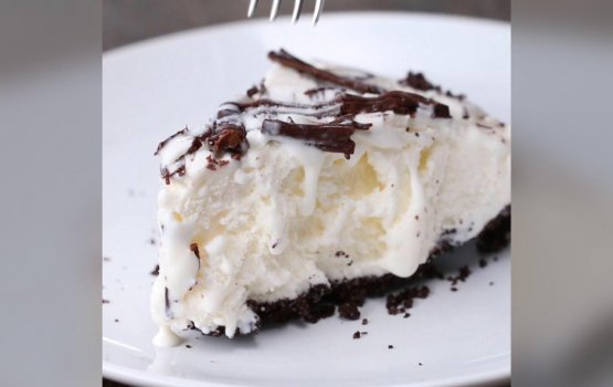 Press Badhige: Chocolate Icecream Pie