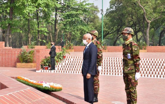 President begins Bangladeshi trip with visits to key sites