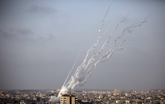 Israel inn Gaza ah rocket hamala dheyn fashaifi