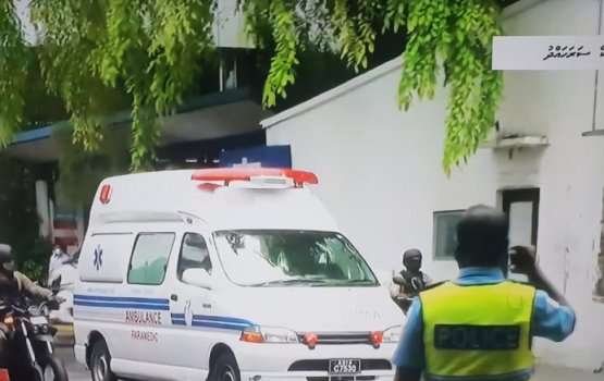 Reports of a pistol at ADK while Nasheed was under treatment 