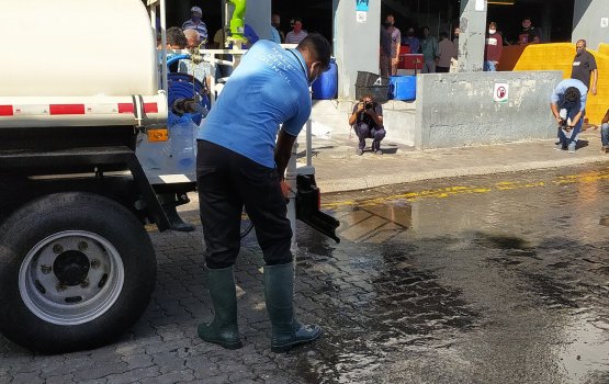 Male' City Council begins disinfecting the streets of Male'