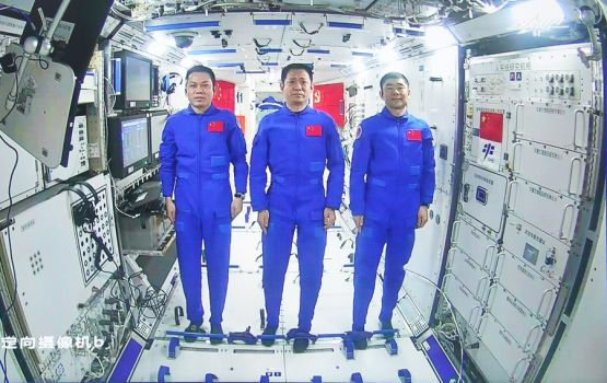 Khassa mission akah fahu, China ge astronautunn dhuniyay ge bimah 