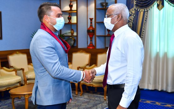Lankan sports Minister pays visit to President Solih