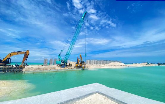 Hulhudhoo bandharu: concrete galuge 5 vana shipment project sitah! 