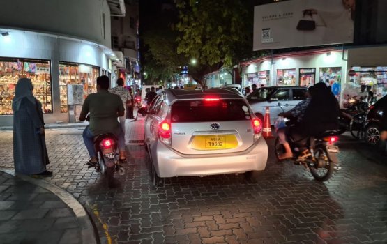 Ministry threatens action against taxis that charge higher fares