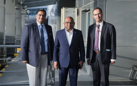 FM Shahid travels to India, Speaker Nasheed already there