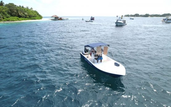 V Atoll guest houses begin a sea protest over Hulhidhoo issue