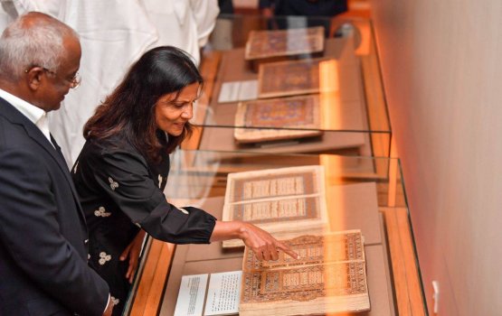 President & First Lady visit the Bahrain National Museum