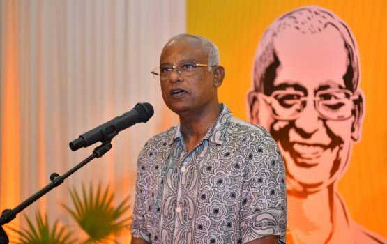 President repeats his vows to give land plots to Male' residents