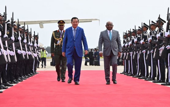 Cambodian PM arrives in the Maldives for an official visit