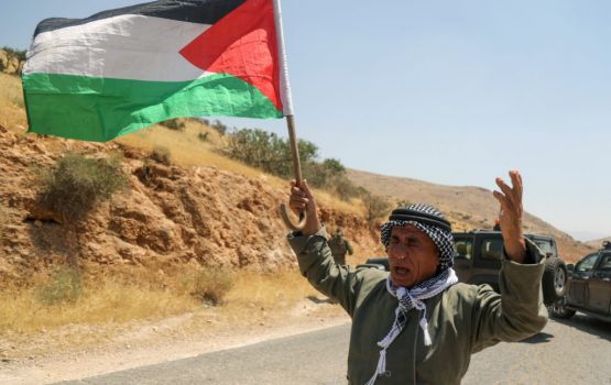 Yahoodheenna sulhavaan Palestine ge official in Jordan gai bahdhaluvanee