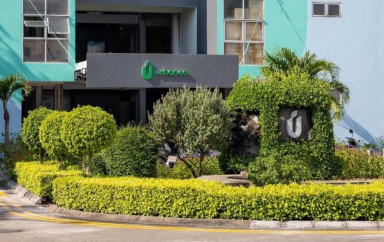 Urbanco orders chairs & tables be removed from Hulhumale' streets