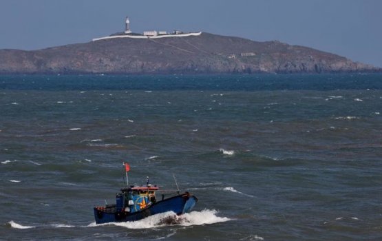 US, Canada navies stage rare joint mission through Taiwan Strait