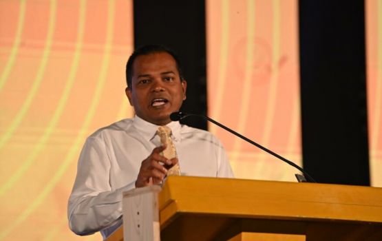Male' in amuru kuraa gothah hingaa Atoll thakah tharaqee na'annaane kamah Nizar vidhaalhu vejje