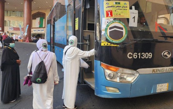 Maldivian Hajj pilgrims begin journey to Mina