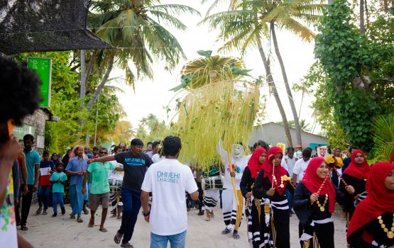 Islaamee usooluthakaa ehgothah hurihaa rashehgai ves eid faahaga kuran edhijje 