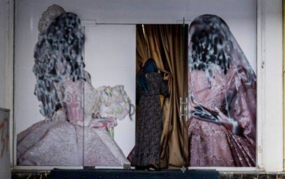 Taliban ban women's beauty salons in Afghanistan 