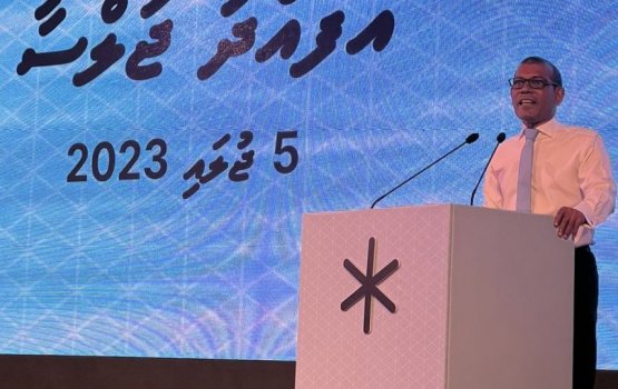 Nasheed invites Yameen to work together in the election
