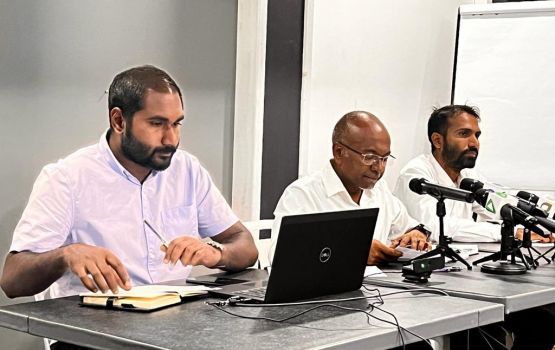 Democrats hingan vaguthee council eh ekulavaalaifi