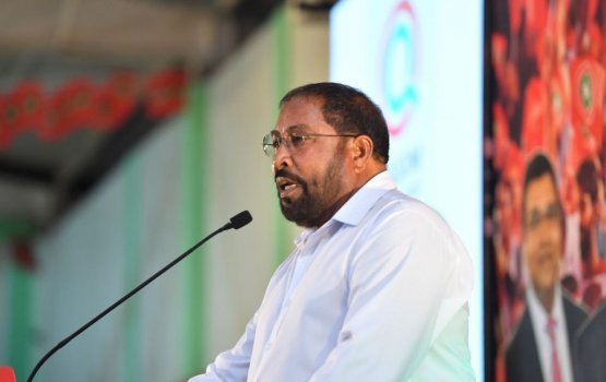 Qasim promises free housing for soldiers and policemen