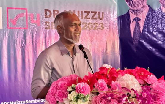 Muizzu promises to build a hospital in Alifushi