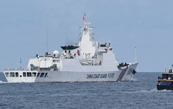 Philippines accuses Chinese dangerous maneuvers in disputed seas
