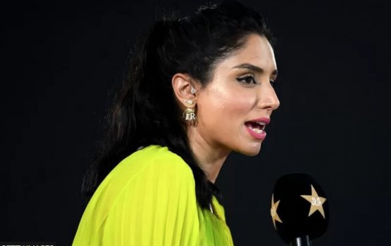 Pakistan reporter says sorry for her posts