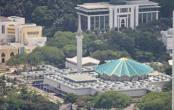 Malaysia ge National Mosque: Ehmme ley thihkeh ves ohoruvaa nulaa, minivankan haasilu kurevifaivaa kamuge ramzeh