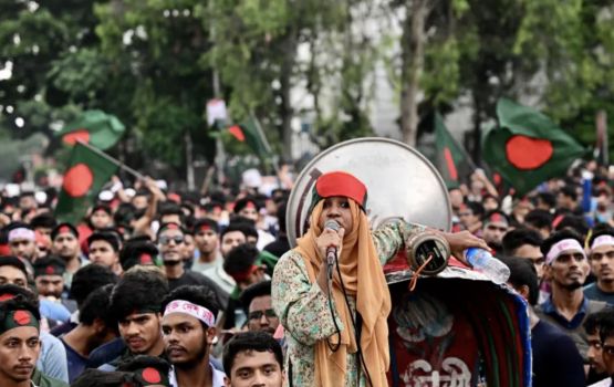 Bangladesh gai hingamundhaa hamanujehunthakaa gulhigen samaaluvaan sarukaarun edhijje