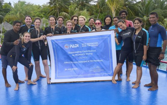Outstanding contribution to female diving award Raajje ah