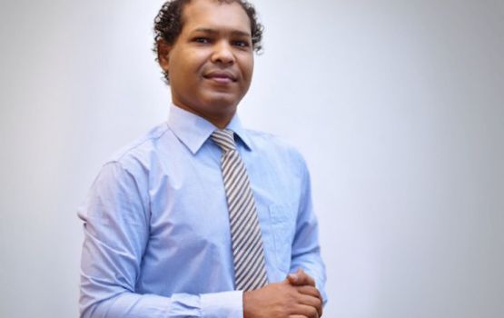 Majilis raeesge gekolhuge chief of staff akah noosveriyaa Adam Haleem 