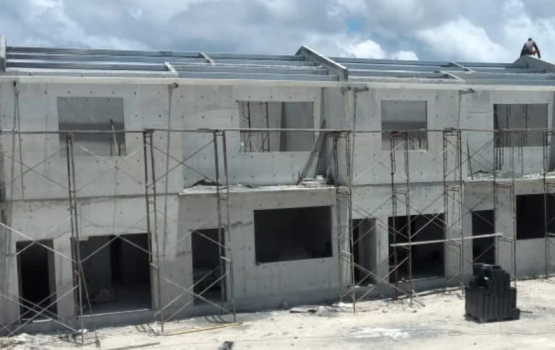 Thinadhoo gai sarukaarun imaaraai kuramundhaa 200 Housing Unit  ge 47 percent  massaikah nimijje