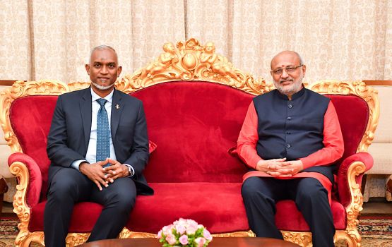 Raees ge sharafugai Maharashthra governor farihkolheh dhevvaifi