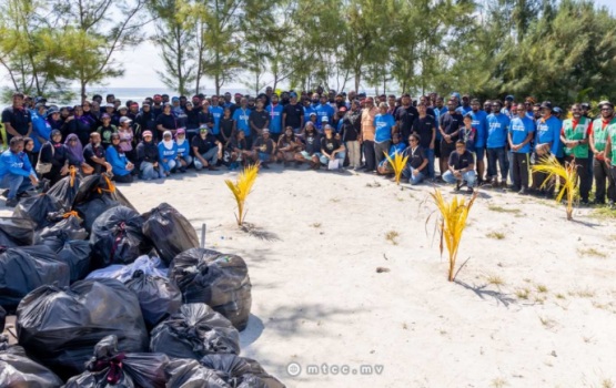 MTCC ge Suzuki beach clean up gai Hulumale' phase 2 ge gondu dhoshun 426 kilo ge kuni nagaifi