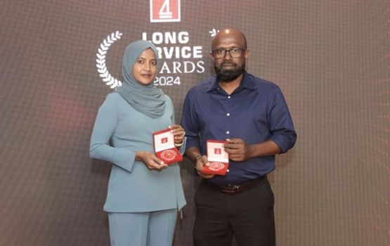 BML ah dhigu muhdhathakah hudhumaiy kohdhevvaafauvaa muvazzafunge agu vazankoh award dheefi 