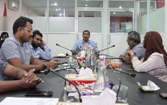 Thahugeegee noosverikamuge inaamu dheefaivanee usoolaa hilaafah: Fandiyaarun