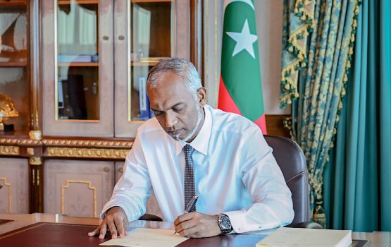 Australia dhuvas: e gaumuge governer general adhi boduvazeerah raeesge thahuniyaa