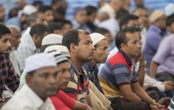 Qiyaamaiy dhuvahuge biruverikamaa naamaankan bayaankoh, khuthubaagai govaalee dhuniyavee hayaathah thabaa nuvumah 