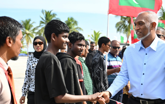 Raees Muizzu R atoll ah vadaigenfi