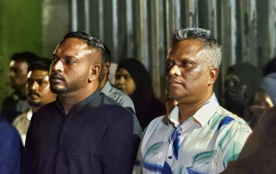 Gellunee kureege liyekiyunthah, fahuge muhinmu liyekiyun ebahuri: Azim