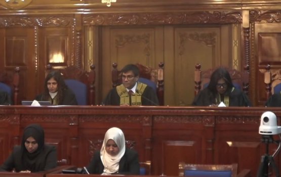 Anti-defection case: SC wants to move forward with the hearings