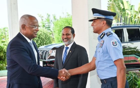 POLCO flat alhan genai gina vehicle thakehgge thafseel hoadhan edhijje