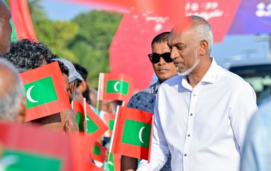 Mi roadha mahu ves current aai fen bill in discount dheynan: Raees