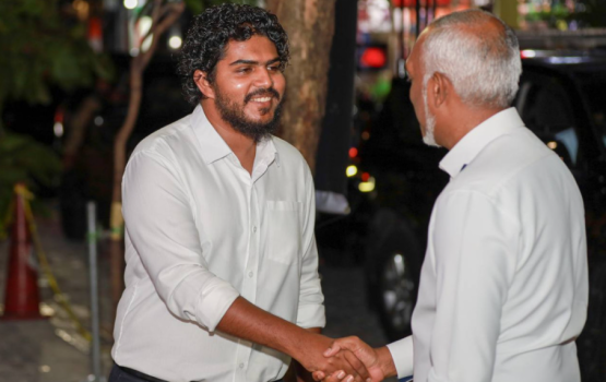 Fandiyaarunge bilah vote nudhehvvumun PNC WhatsApp group in Azaan beyrukohffi 