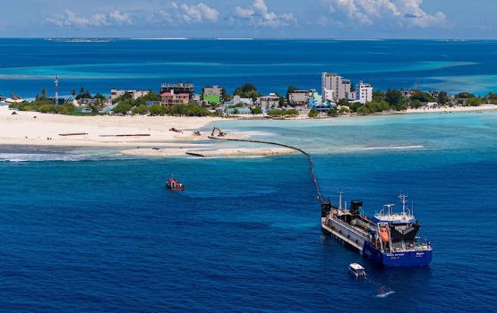 Amalee masaihkaih feshithaa 28 dhuvas therey Gulheege 80 insahtha bin hikkaifi 