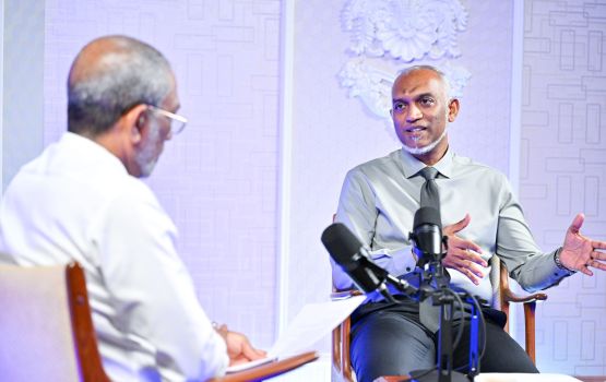 Hajjuge alhukamah dhanee quota aku noon, sarukaarun haradheh nukuraane: Raees