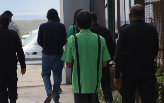 Tag alhuvaa dhookohllan 121 meehaku edhifaivee nama ves mihaathanah dhookuree 9 meehun: PG